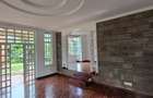 4 Bed Townhouse with En Suite at Rosslyn Garden - 4