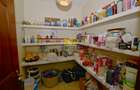 5 Bed Townhouse in Westlands Area - 18