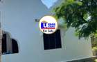 4 Bed House with En Suite in Watamu - 14