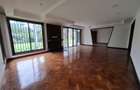6 Bed Villa with En Suite in Lavington - 5