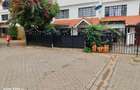 4 Bed Townhouse with En Suite at Off Brookside Grove - 4