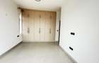 3 Bed Apartment with En Suite at Brookside - 11