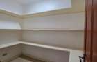 4 Bed House with En Suite in Riverside - 8