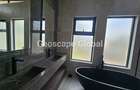 5 Bed House with En Suite in Runda - 12