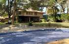 5 Bed Townhouse with En Suite in Runda - 3