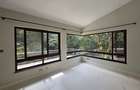 3 Bed Townhouse with En Suite in Spring Valley - 17