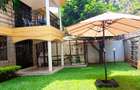 4 Bed House with En Suite in Lavington - 7