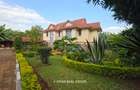 4 Bed House with Swimming Pool in Runda - 2