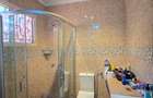 4 Bed House with En Suite at Loresho Road - 11