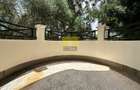 4 Bed Apartment in Riverside - 10