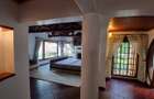 5 Bed House with En Suite in Runda - 9