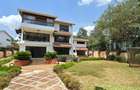 5 Bed House with En Suite at Off Un Avenue - 4