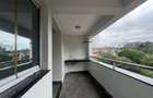 3 Bed Apartment with En Suite at Riverside Dr - 13