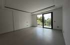 3 Bed Apartment with En Suite in Brookside - 8