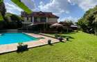 4 Bed House with En Suite in Runda - 2