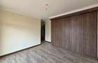 3 Bed Apartment with En Suite at Second Parklands - 16