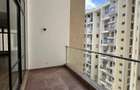 3 Bed Apartment with En Suite in Riverside - 8