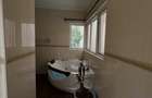 4 Bed Townhouse with En Suite at Riverside Drive - 12