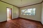 4 Bed House with En Suite at Lavington - 14