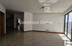 4 Bed Apartment with En Suite in Riverside - 9