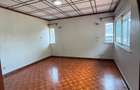 4 Bed Villa with En Suite at Lavington - 3