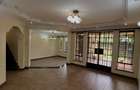 5 Bed Townhouse with En Suite at Convent Drive - 3