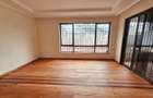 6 Bed House with En Suite in Loresho - 9