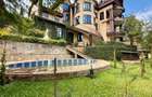 10 Bed House with En Suite at Off Redhill Link Road - 11