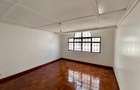 4 Bed Townhouse with En Suite at Lavington - 8