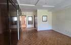 4 Bed Townhouse with En Suite at Lavington Mbaazi Road - 8