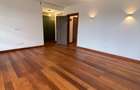 4 Bed Apartment with En Suite in Rosslyn - 5