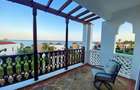 Serviced 3 Bed Apartment with En Suite at Sultan Palace - 8