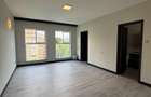 3 Bed Apartment with En Suite in Riverside - 12