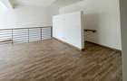 4 Bed Apartment with En Suite at Riverside Drive - 9