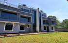 5 Bed House at Safari Park - 1