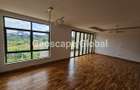 4 Bed Townhouse with En Suite in Rosslyn - 6