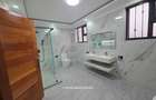 5 Bed House with Garden in Runda - 14