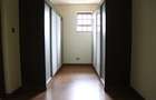5 Bed Villa with En Suite in Runda - 12