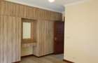 3 Bed Apartment with En Suite at 2Nd Parklands - 15