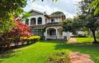 5 Bed Townhouse with En Suite in Runda - 2