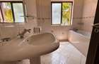 2 Bed Apartment with En Suite at State House - 2