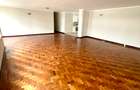 3 Bed Apartment with En Suite in Riverside - 5