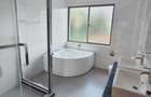 5 Bed Villa with En Suite in Lavington - 9