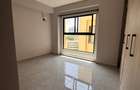 3 Bed Apartment with En Suite at 13 Schoollane - 8
