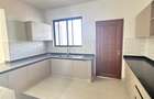 3 Bed Apartment with En Suite at Off Links Road - 14
