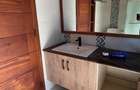 5 Bed Villa with En Suite in Runda - 13