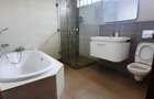 5 Bed Townhouse with En Suite at Lavington - 6