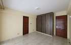 4 Bed Apartment with En Suite in Parklands - 3