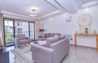 Furnished 3 Bed Apartment with En Suite in Riverside - 19