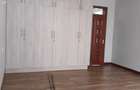 3 Bed Apartment with En Suite in Riverside - 12